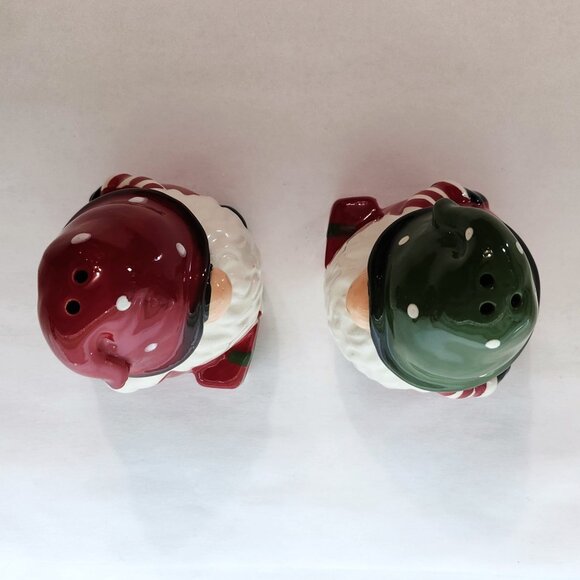 Santa Claus Style Gnome Salt & Pepper Shakers - Picture 8 of 8